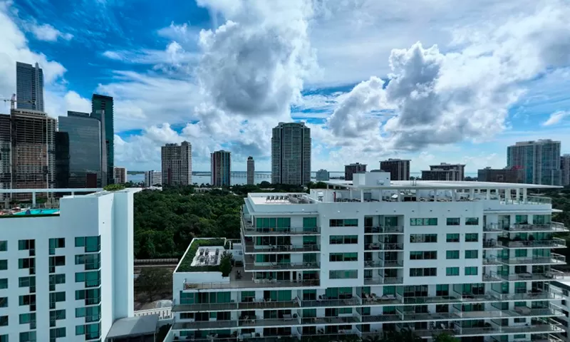 Domus Flats Brickell Park